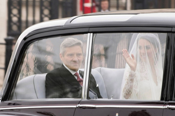 Kate+Middleton+Kate+Middleton+Arrives+Westminster+mxQ_RMaYESel