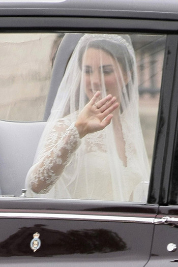 Kate+Middleton+Kate+Middleton+Arrives+Westminster+opul0dmackGl