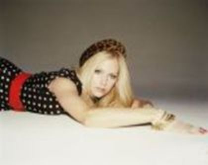 BQYVXURCQSDQJXMFOQT - Avril Lavigne