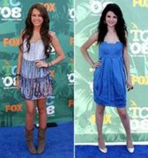 16589376_DVJKKUSUZ - Selena Gomez