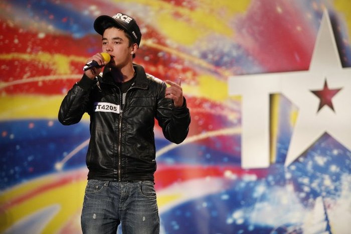 225752_142416259163978_130721950333409_276157_7958184_n