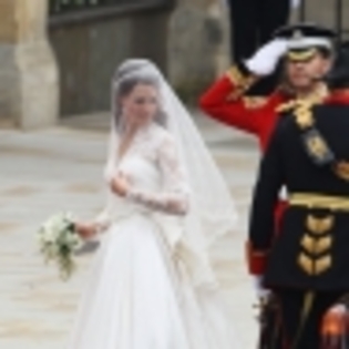 Royal-Wedding-Wedding-Guests-And-Party-Make-Their-Way-To-Westminster-Abbey-7-94x94[1]