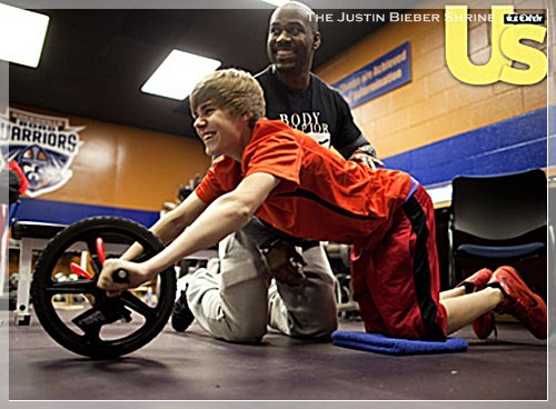 justinbiebermusclesworkingout-01 justinbiebermusclesworkingout-01