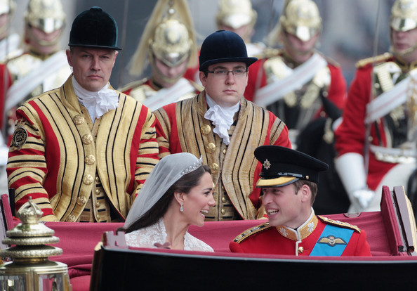 Royal+Wedding+Carriage+Procession+Buckingham+29ZCNntOLfJl