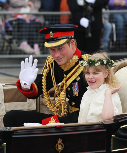 Royal+Wedding+Carriage+Procession+Buckingham+glaGfJy9U0Rl - poze de la nunta regala