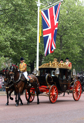 Royal+Wedding+Carriage+Procession+Buckingham+hdRzcXCjfwcl - poze de la nunta regala