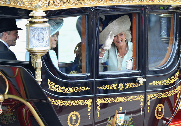 Royal+Wedding+Carriage+Procession+Buckingham+Rh5tR7oesqyl - poze de la nunta regala
