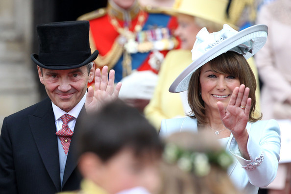 Royal+Wedding+Carriage+Procession+Buckingham+saAZLK_5BS5l - poze de la nunta regala
