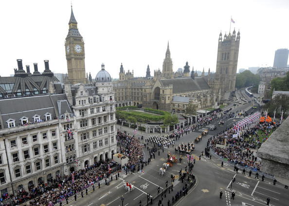 Royal+Wedding+Carriage+Procession+Buckingham+UdwrBXMK5DZl - poze de la nunta regala