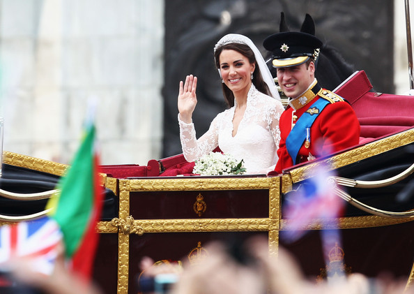 Royal+Wedding+Carriage+Procession+Buckingham+RkAVdbSWq0-l - poze de la nunta regala2