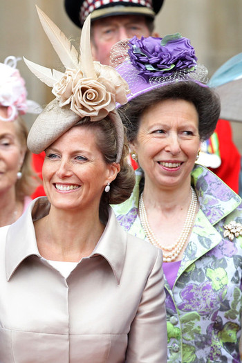 Royal+Wedding+Carriage+Procession+Buckingham+j1HH7cAENcxl
