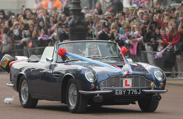 Royal+Wedding+Carriage+Procession+Buckingham+mP0u6Dc1PRHl - poze de la nunta regala2