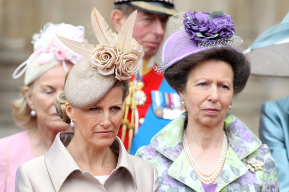 Royal+Wedding+Carriage+Procession+Buckingham+RnsHnwy4TC8l
