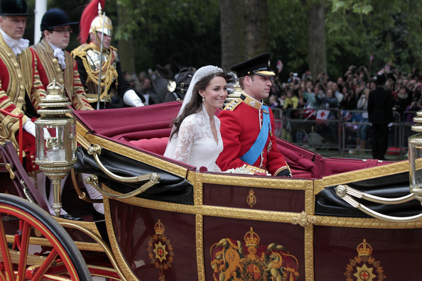 Royal+Wedding+Carriage+Procession+Buckingham+vJ2Ca_1PzvFl - poze de la nunta regala2