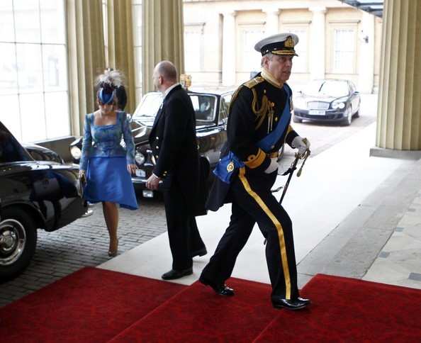 Royal+Wedding+Carriage+Procession+Buckingham+5uRMNxFOv-Wl - poze de la nunta regala2