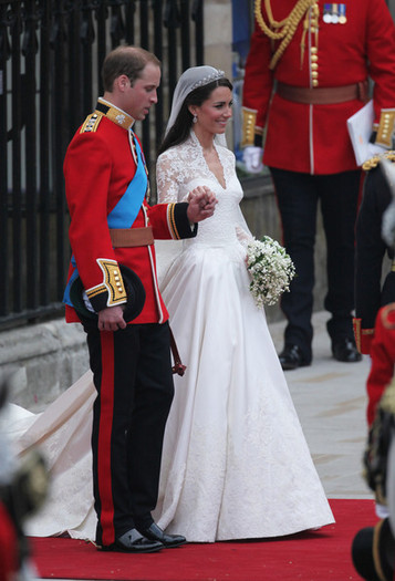 Royal+Wedding+Carriage+Procession+Buckingham+7cE8ZlQHDqVl - poze de la nunta regala2