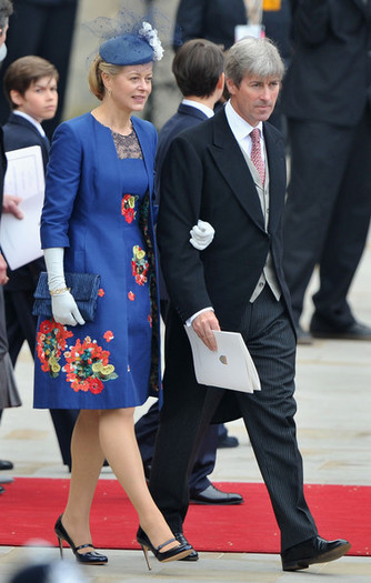 Royal+Wedding+Carriage+Procession+Buckingham+ANmLvA3Z0P2l - poze de la nunta regala2