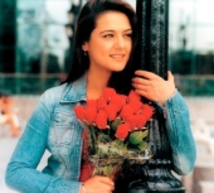 sm_986673[1] - Preity Zinta