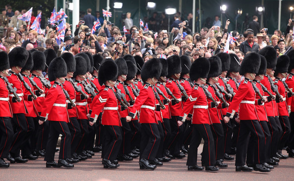 Royal+Wedding+Carriage+Procession+Buckingham+E0J8t3nUNI6l - poze de la nunta regala2
