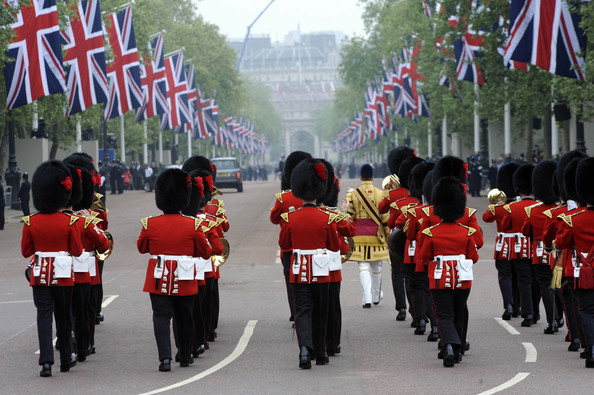 Royal+Wedding+Carriage+Procession+Buckingham+D9gJFdwP938l - poze de la nunta regala2