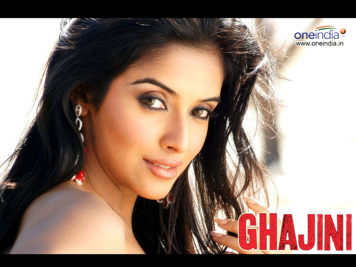 ghajini6[1] - Poze filme indiene
