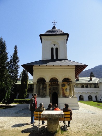 Manastirea Sinaia - Paste 2011