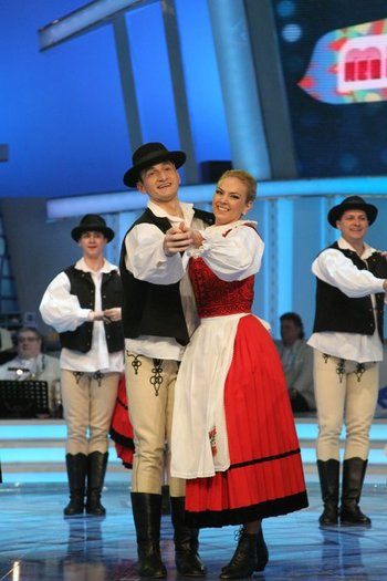 Roxana si Stefan-dansul minoritatilor