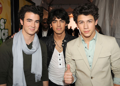 jonas-brothers-kca-win - jonas brothers