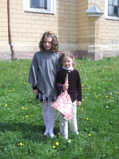 9 si 5 anisori - mamicile de ziua lor