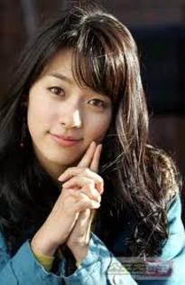han hyo joo primul loc - Top 10 actrite coreene
