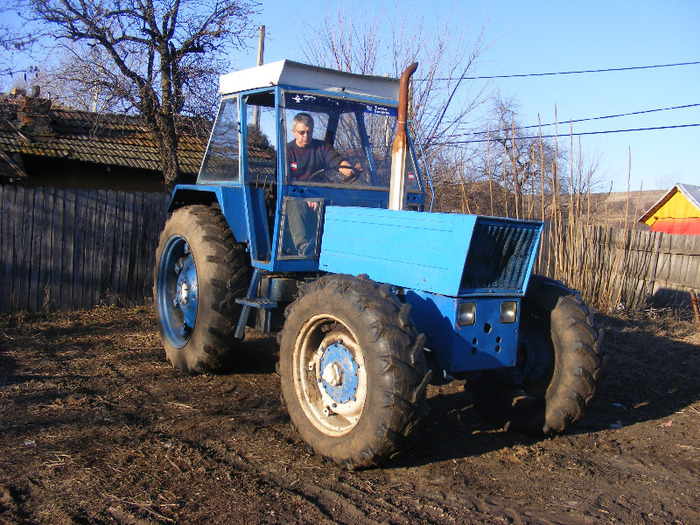 Picture 225 - TRACTOR DT 1010-DE VANZARE 5000 EURO