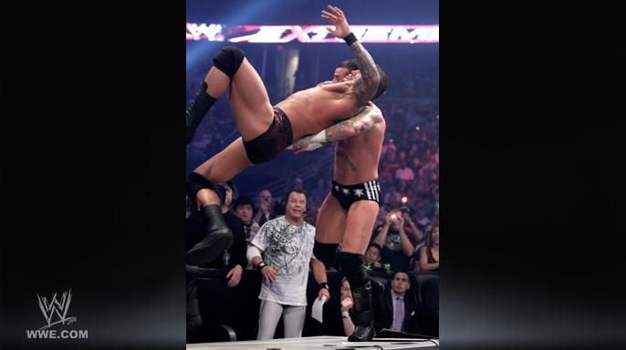 ER11_Photo_13 - extreme rules 2011 randy orton vs cm punk 1 mai