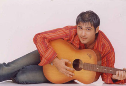 Atul 17 - DILL MILL GAYYE PANKIT TAKKHER AKKA DR ATUL JOSHI PICTURE GALLERY