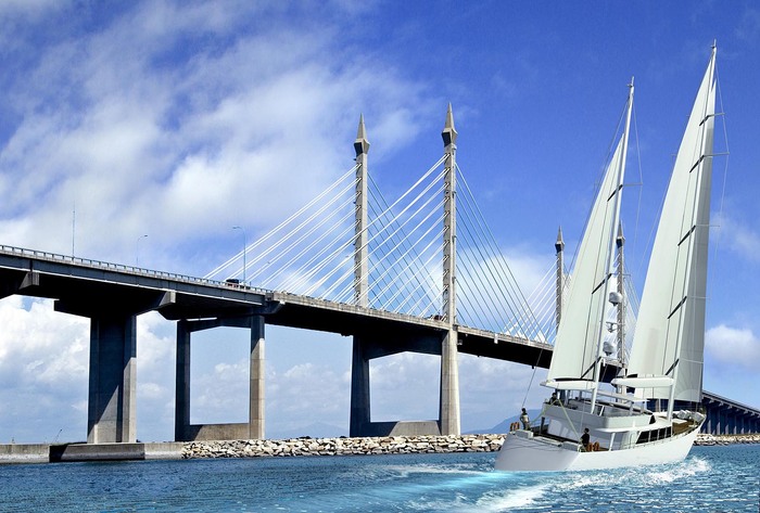 Penang-Bridge - Poduri Celebre