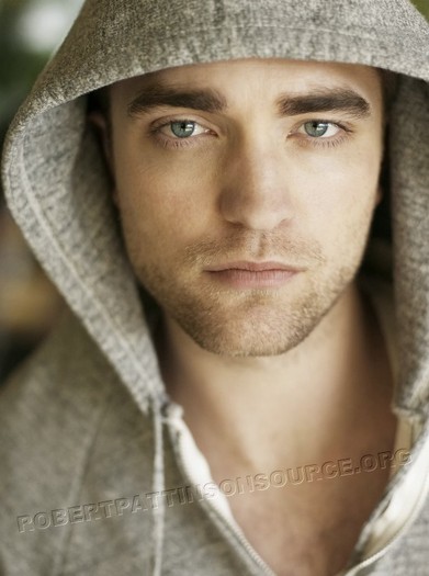 0tv_week_004 - Robert Pattinson