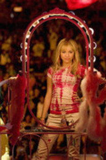 28612277_FMSJLIONT - Hannah Montana