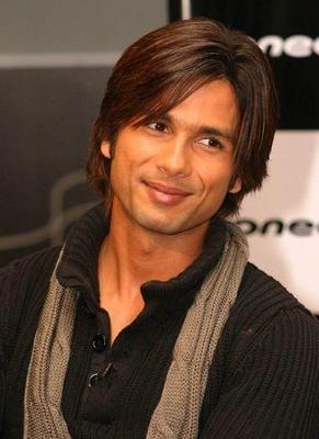 shahid-kapur-805429l-poza