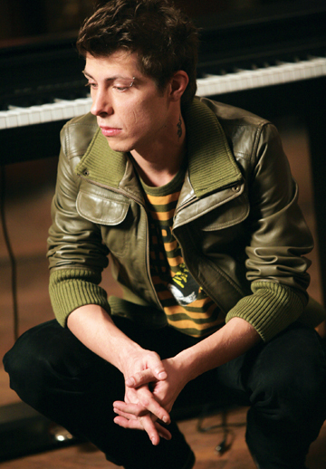 animalx2[1]Nisip purtat de VANT