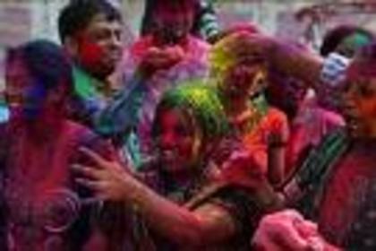 images (2) - Holi