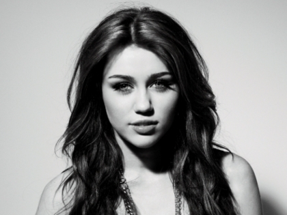 normal_miley_cantbetamed_002 - Cant Be Tamed Photoshoot
