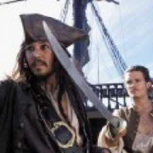 Pirates-of-the-Caribbean-The-Curse-of-the-Black-Pearl-1171297776[1] - Pirati din Caraibe