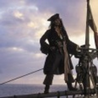 Pirates-of-the-Caribbean-The-Curse-of-the-Black-Pearl-1171297782[1] - Pirati din Caraibe