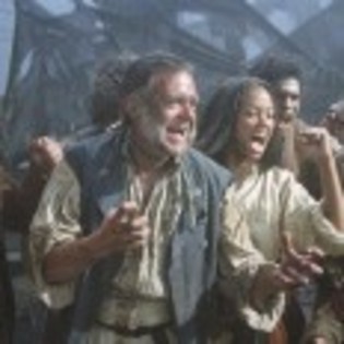 Pirates-of-the-Caribbean-The-Curse-of-the-Black-Pearl-1171297788[1] - Pirati din Caraibe
