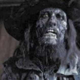 Pirates-of-the-Caribbean-The-Curse-of-the-Black-Pearl-1171297852[1]