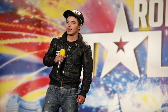 215495_142416319163972_130721950333409_276159_7051821_n