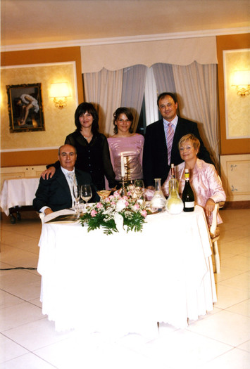 Dorina e Giancarlo-Bianca,Mihaela si Dorin; impreun
