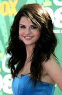 PDBSGABNCTYWRFTSMHY - Cine vrea sai fac un album super fan Selena Gomez