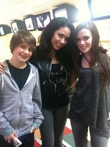 3RGnQ - Jasmine V