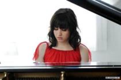 35970164_XSMRJWDJN - demi lovato 2