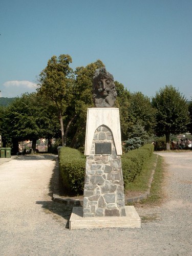 271433595_93ffb32459[1] - Monumente istorice din Romania